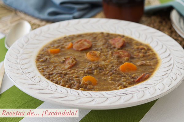 Receta tradicional de lentejas con chorizo y verduras en Thermomix