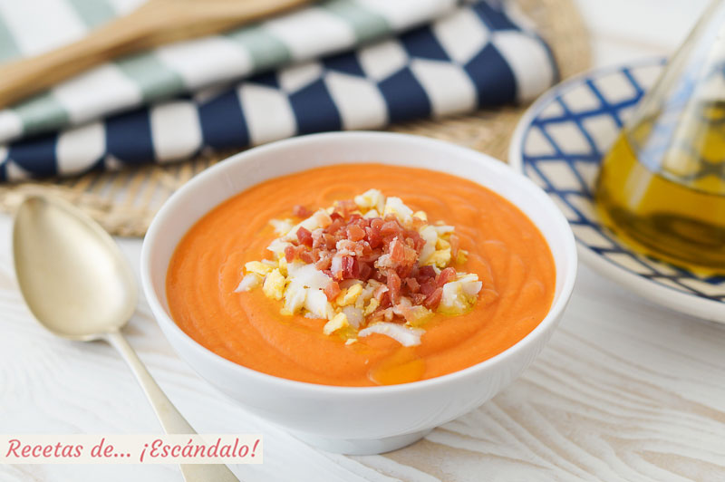 Salmorejo cordobes en Thermomix. Receta tradicional muy facil