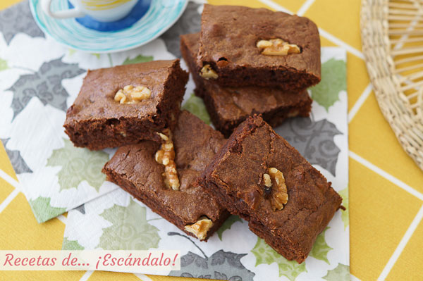 Como hacer brownie de chocolate con nueces, humedo y denso, irresistible