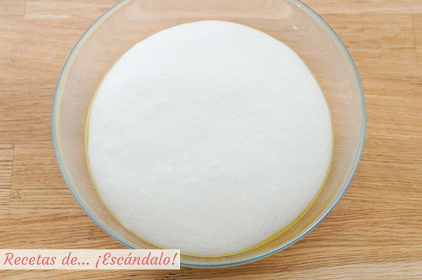 Masa casera de pizza thermomix