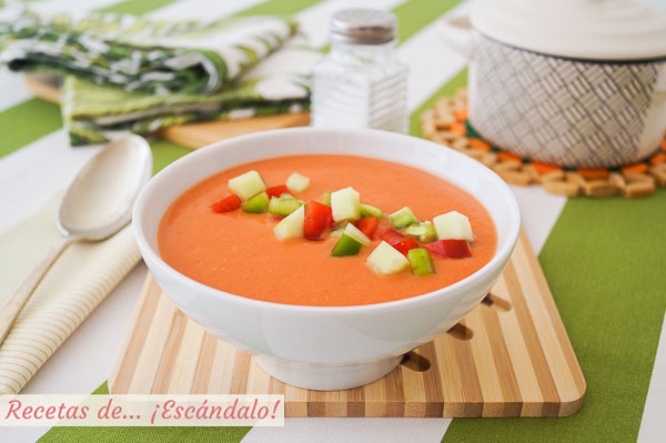 Receta de gazpacho andaluz en Thermomix, refrescante y saludable
