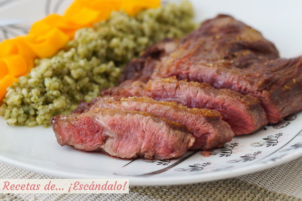 Receta de pluma iberica a la plancha con arroz a la albahaca y zanahorias al vapor