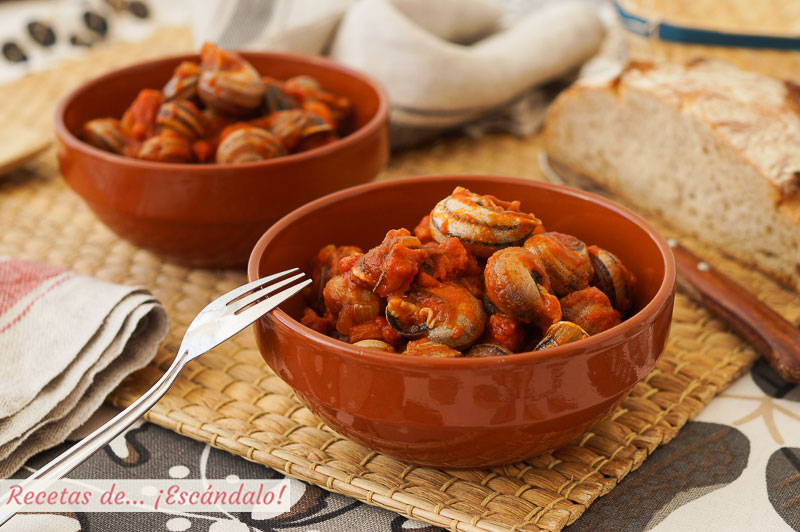 Caracoles en salsa (picante o no) con jamon y chorizo