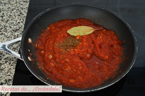 Sofrito ajo y cebolla para caracoles
