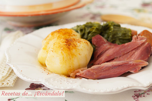 Receta gallega de lacon con grelos o berza