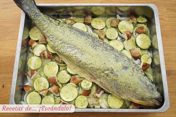 Ingredientes corvina al horno con verduras y setas