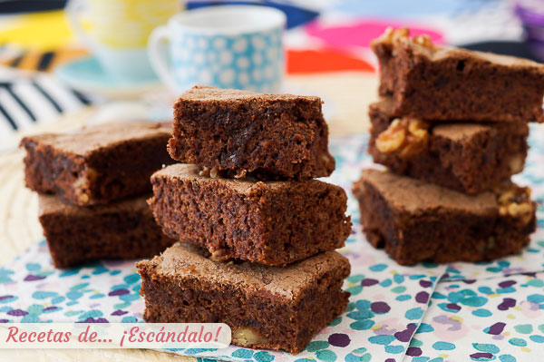 Receta de el mejor brownie con Thermomix, con nueces y humedo, delicioso