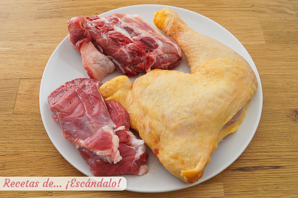 Carnes y huesos de gallina, ternera y cordero