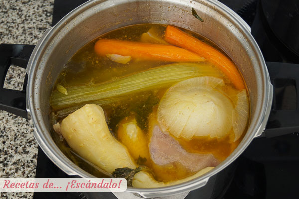 Carnes y verduras escudella