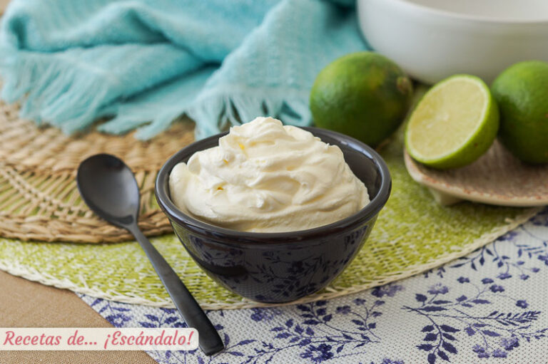 Crema agria (sour cream o nata agria) casera, rápida y fácil
