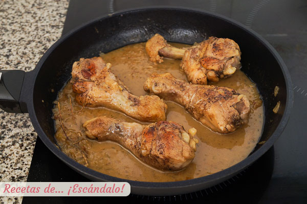 Muslitos de pollo en salsa de la abuela