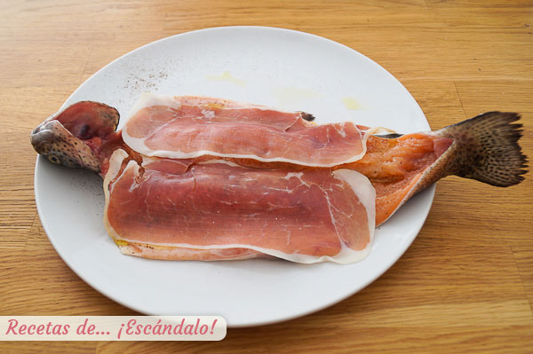 Trucha rellena con jamon
