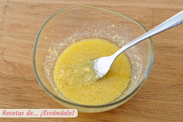 Alino con yema de huevo cocida