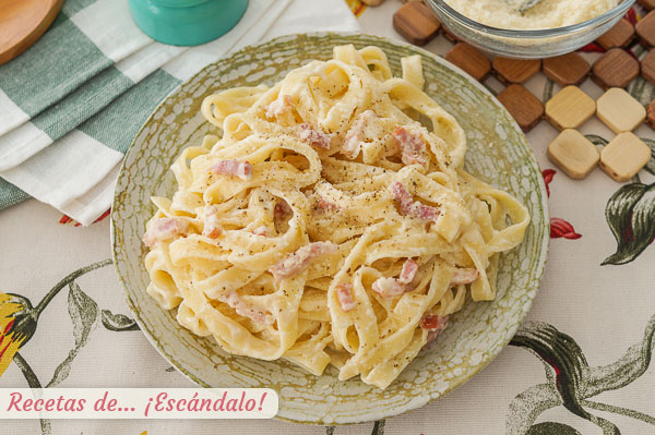 Como hacer salsa carbonara con Thermomix, la version con nata, muy cremosa