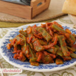 Judías verdes con tomate y jamón