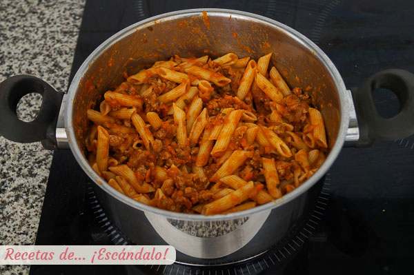 Macarrones a la bolonesa caseros