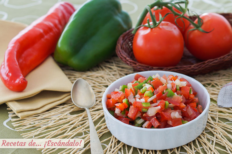 Salsa criolla tradicional, un adobo o acompanamiento fantastico