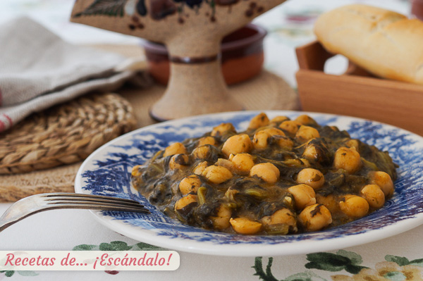 Receta de espinacas con garbanzos en Thermomix, deliciosa y saludable
