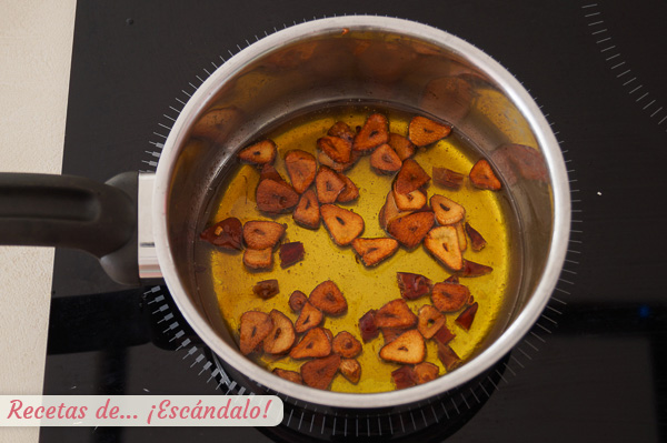 Sofrito ajos y guindilla salsa bilbaina