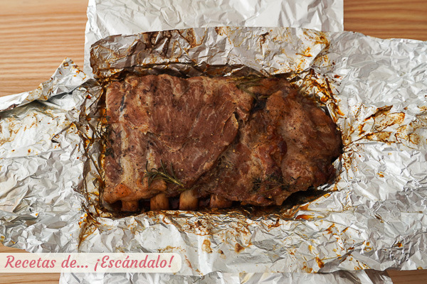 Costillas asadas a la miel