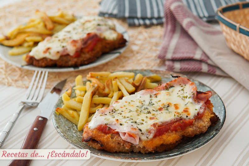 Milanesas de ternera a la napolitana con patatas, irresistibles