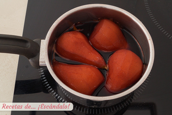Como hacer peras al vino tinto caseras
