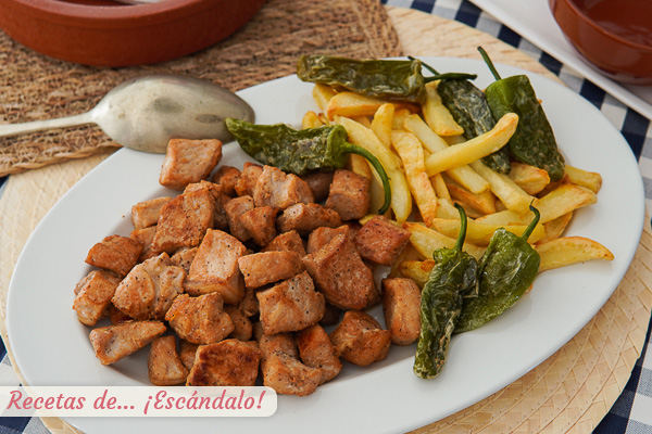 Como hacer raxo gallego, el rico plato de lomo de cerdo con patatas y pimientos