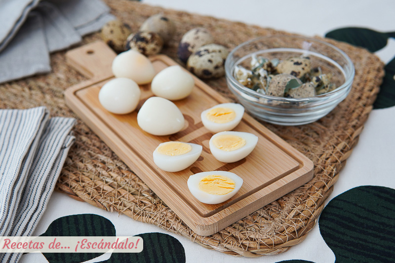 Cocer huevos de codorniz. Tiempos y trucos para pelarlos