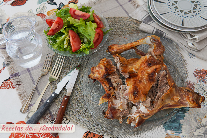 Lechazo al horno, el mas rico cordero lechal asado que vas a probar