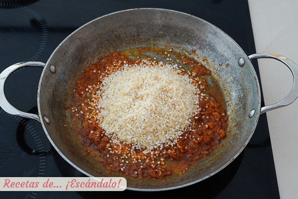 Arroz con almejas casero