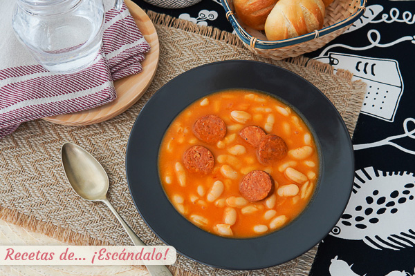 Como hacer judias blancas con chorizo, un platazo de alubias fantastico y sencillo