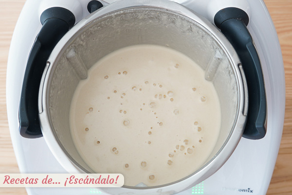 Como hacer ajoblanco malagueno con thermomix