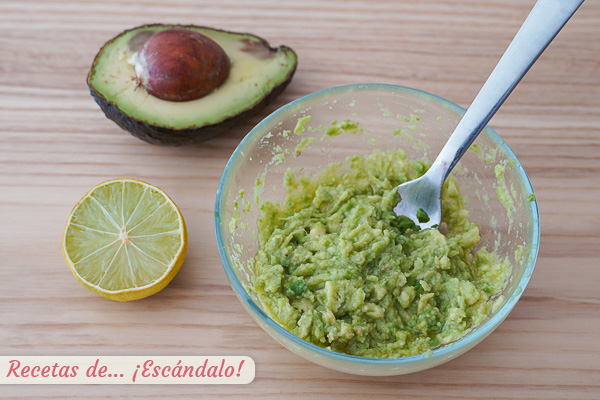 Crema de aguacate casera