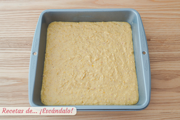 Pan de maiz en molde