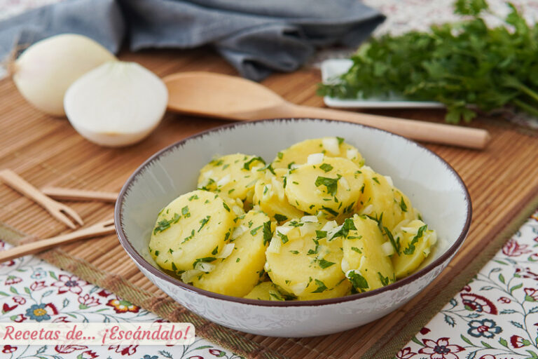 Papas aliñás o patatas aliñadas, sencillas y muy ricas
