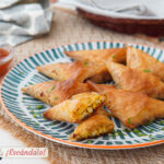 Samosas de pollo