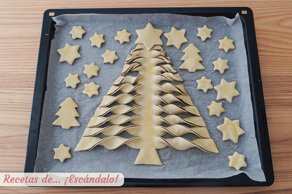 Arbol de Navidad de hojaldre al horno