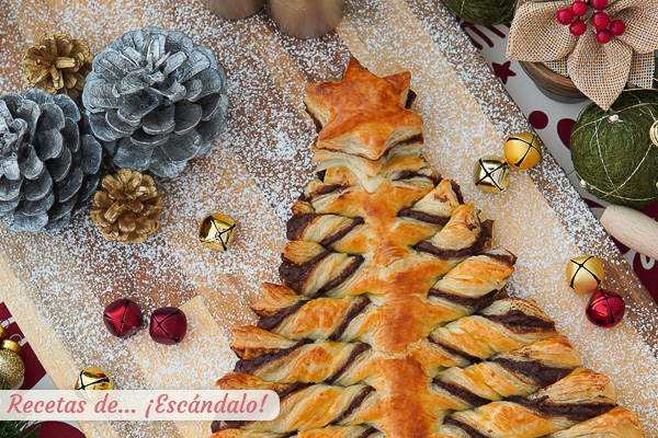 Receta de arbol de Navidad de hojaldre y crema de cacao, muy facil