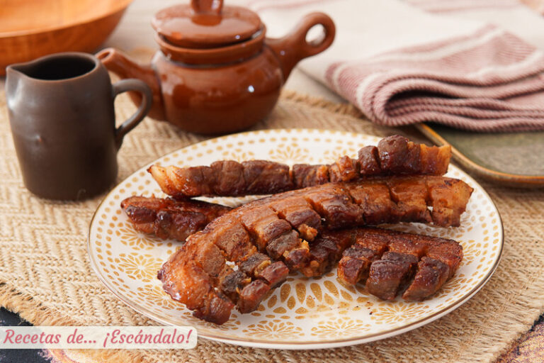 Chicharrón de cerdo crujiente y muy sabroso