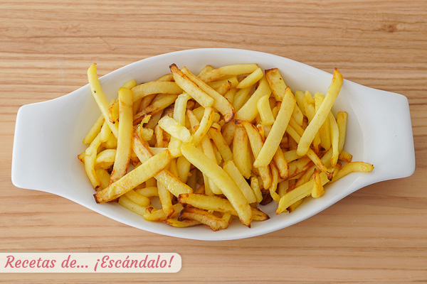 Patatas fritas para poutine