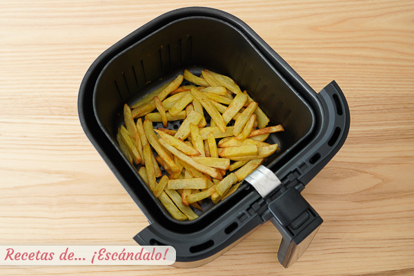 Patatas fritas freidora sin aceite